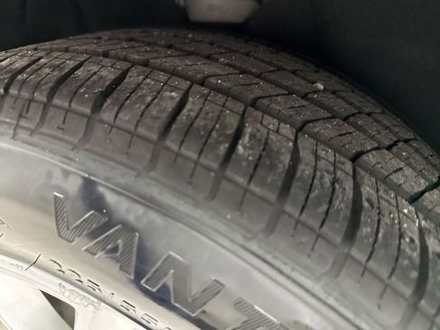 Used 2023 Chevrolet Malibu LT image 42