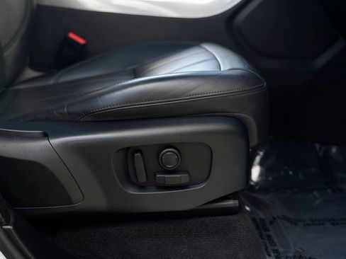 Used 2020 Land Rover Range Rover Sport HSE Dynamic image 42