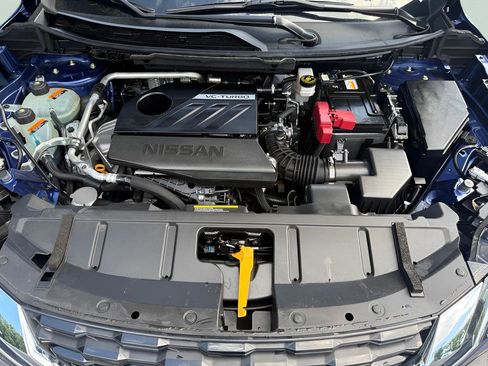 Used 2022 Nissan Rogue SV FWD image 39