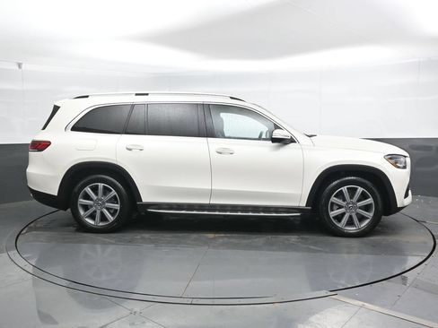 Used 2022 Mercedes-Benz GLS 450 4MATIC image 3