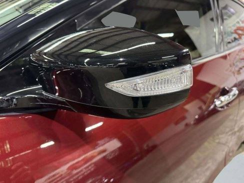 Used 2016 Nissan Maxima SR FWD image 10