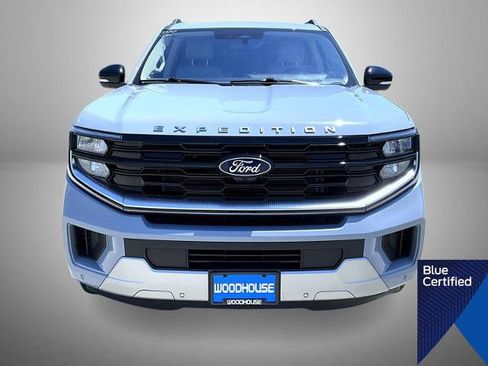 Certified 2025 Ford Expedition Max Platinum w/ Driver's Package AWD/4WD image 2