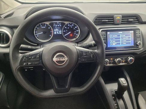 Used 2025 Nissan Versa S w/ Trunk Package FWD image 22