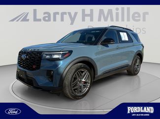 Used 2025 Ford Explorer ST w/ Sun And Sound Package AWD/4WD video 1