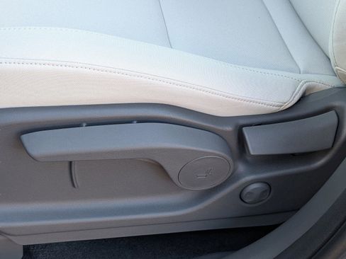 New 2026 Hyundai Santa Fe SE FWD image 17