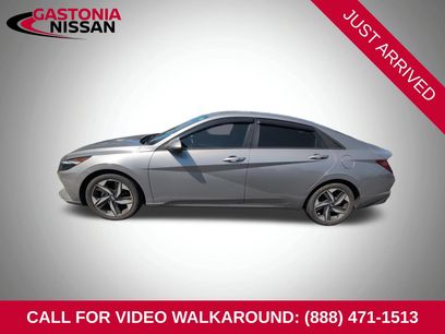 Used 2023 Hyundai Elantra SEL w/ Convenience Package