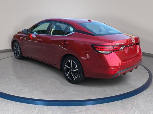Used 2025 Nissan Sentra SV FWD image 7