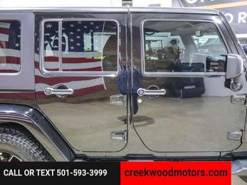 Used 2017 Jeep Wrangler Unlimited Sahara image 24