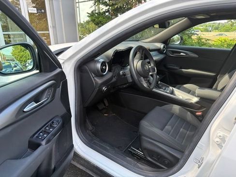 Used 2024 Alfa Romeo Tonale Ti w/ Active Assist Package AWD/4WD image 12