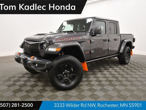 Used 2020 Jeep Gladiator Mojave AWD/4WD image 1