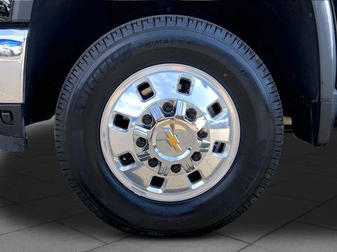 Used 2026 Chevrolet Silverado 3500 LTZ w/ LTZ Texas Edition AWD/4WD image 11