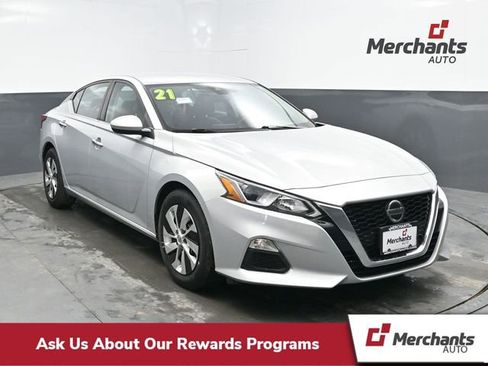 Used 2021 Nissan Altima 2.5 S image 1