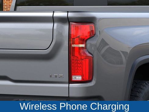 New 2026 Chevrolet Silverado 2500 LTZ w/ LTZ Premium Package image 11