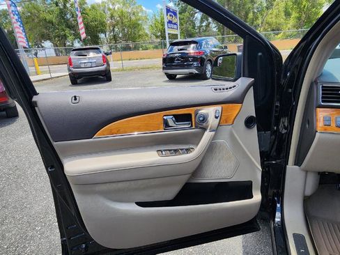 Used 2013 Lincoln MKX FWD w/ Wood Pkg image 24