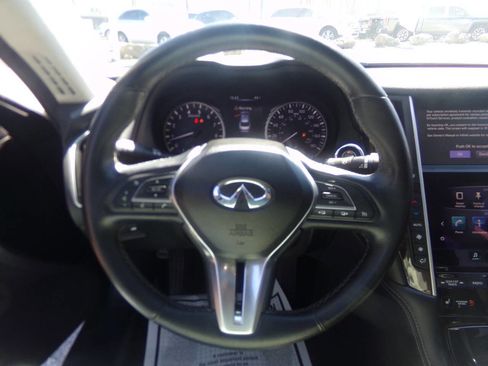 Used 2018 INFINITI Q50 Luxe w/ Essential Package (3.0T Luxe) image 24