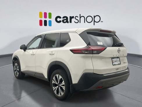 Used 2023 Nissan Rogue SV AWD/4WD image 3