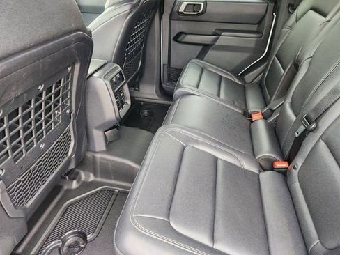Used 2025 Ford Bronco Big Bend w/ Black Diamond Package image 30