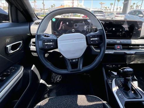 Used 2025 Kia K4 GT-Line w/ GT-Line Sunroof Package FWD image 8