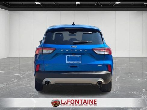 Used 2020 Ford Escape SE AWD/4WD image 4