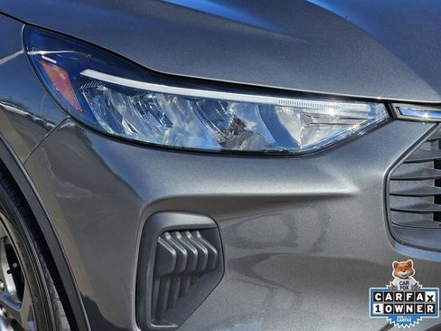 Used 2025 Ford Escape ST-Line image 10