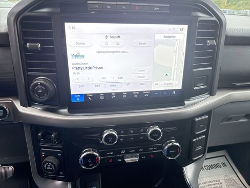 New 2024 Ford F150 XLT w/ Equipment Group 302A MID image 12