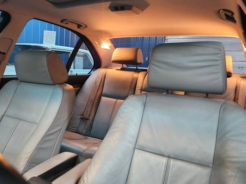 Used 1999 BMW 528i Sedan image 11