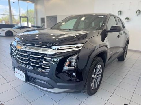 Used 2025 Chevrolet Equinox LT w/ Safety and Technology Package AWD/4WD image 33