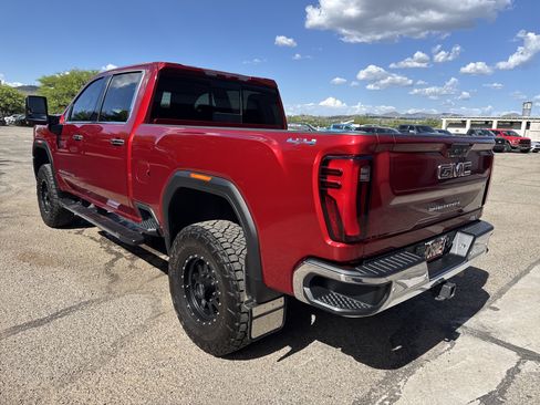 Used 2024 GMC Sierra 3500 SLT w/ SLT Convenience Package AWD/4WD image 6