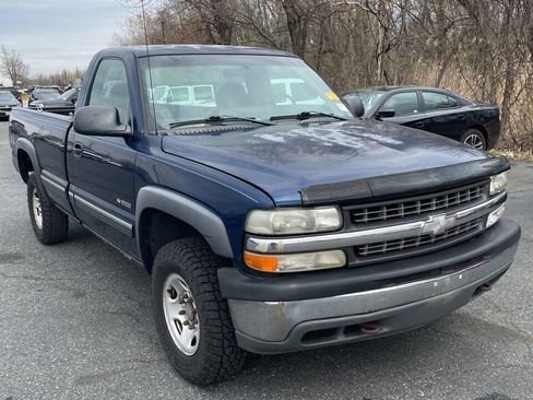 Used 2000 Chevrolet Silverado 2500 4x4 Regular Cab w/ Exterior Appearance Pkg image 6