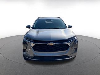 Used 2025 Chevrolet Trax LT w/ LT Convenience Package video 2