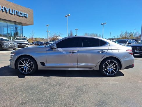 Used 2022 Genesis G70 2.0T w/ Prestige Package image 6