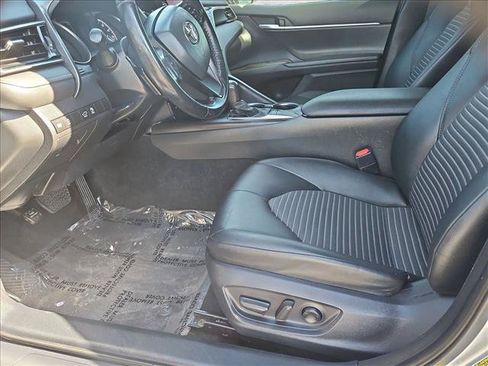 Used 2023 Toyota Camry SE FWD image 21