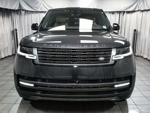Used 2024 Land Rover Range Rover Autobiography AWD/4WD image 2