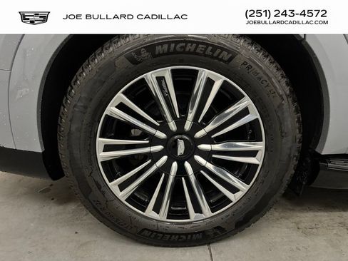 New 2026 Cadillac Escalade IQ Sport 1 w/ LPO, Floor Liner Package AWD/4WD image 16