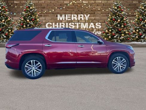 Certified 2022 Chevrolet Traverse High Country w/ LPO, Floor Liner Package image 7