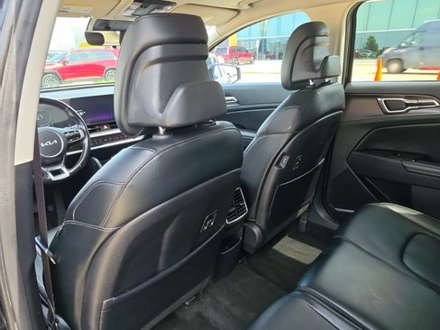 Used 2023 Kia Sportage EX FWD image 16