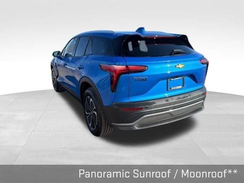 Used 2024 Chevrolet Blazer EV LT image 13