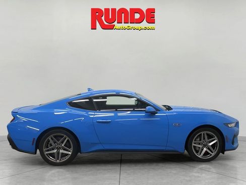 Used 2024 Ford Mustang GT Premium image 6