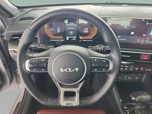 Used 2025 Kia K5 GT-Line w/ GT-Line Premium Package FWD image 11