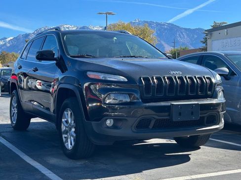 Used 2014 Jeep Cherokee Latitude w/ Cold Weather Group image 1