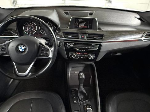 Used 2017 BMW X1 xDrive28i image 14