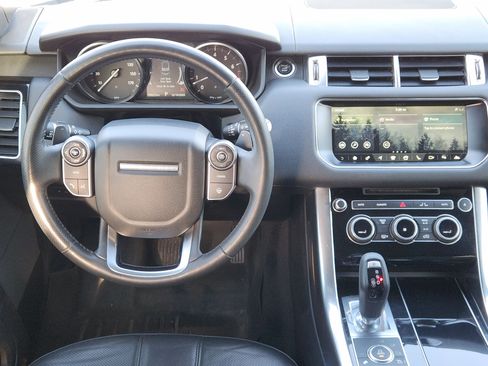 Used 2017 Land Rover Range Rover Sport image 28