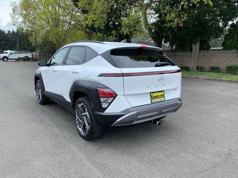 New 2026 Hyundai Kona SEL Premium AWD/4WD image 3