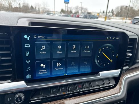 Used 2023 Chevrolet Silverado 1500 LT image 22