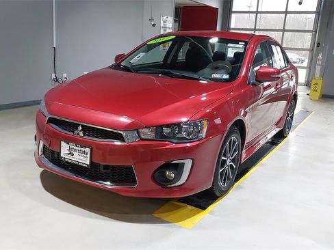 Used 2017 Mitsubishi Lancer Sedan image 18