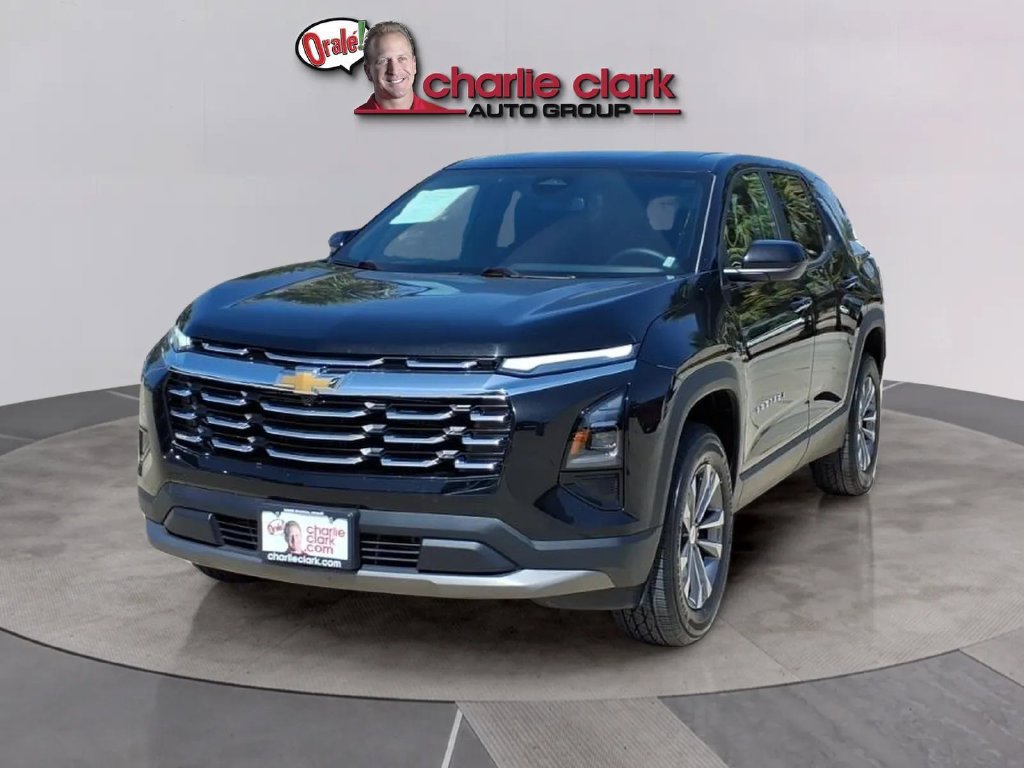 Used 2026 Chevrolet Equinox LT FWD image 1