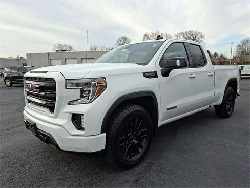 Used 2022 GMC Sierra 1500 Elevation w/ Driver Alert Package I image 6