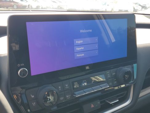 Certified 2025 Toyota Grand Highlander AWD Hybrid image 32