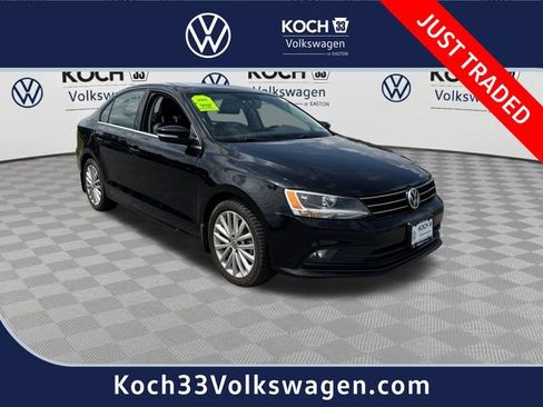 Used 2015 Volkswagen Jetta SE FWD image 1