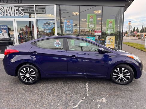 Used 2013 Hyundai Elantra GLS image 4